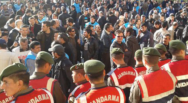 Muğla’da işçiler direndi ve kazandı: Taşeronlaştırma ihalesi iptal edildi!