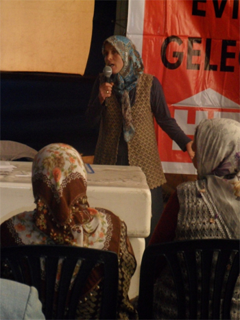 antalyali-kadinlar-2byi-konustu