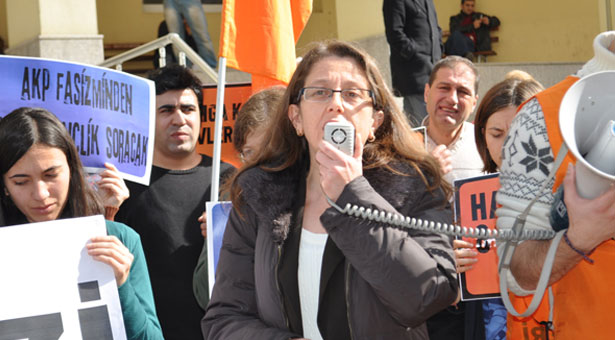 &#8220;Solda birlik&#8221; tartışmalarına dair: Bugünün ihtiyacı mücadele içinde birlik, samimiyet ve güvendir – Oya Ersoy