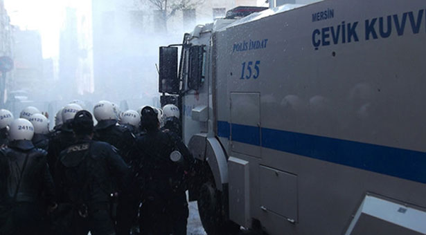 Liselilere yönelik baskı polis şiddeti, soruşturma, ajanlık teklifi ve okuldan atmalarla sürüyor