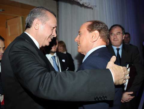 Berlusconi ile Erdoğan arasındaki paralellikler &#8211; Sevgi Doğan