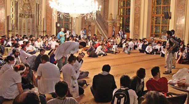Yaralıları kabul eden camiye soruşturma, müezzine zorunlu ‘izin’