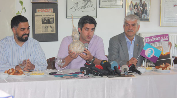 Işın Eliçin’in Yeni Şafak’ta sansürlenen yazısı: “Kökü dışarıda mihraklar ve Mehmet Ali Alabora”