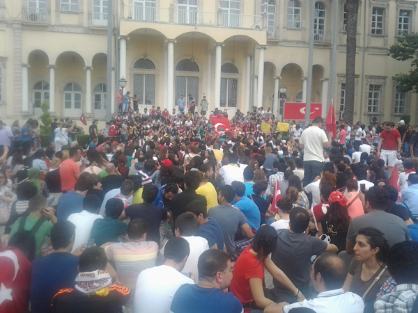 Antakya'daki çatışmada binler direndi