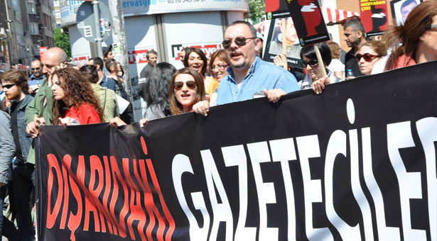 Ekrem Dumanlı gazeteciler tutuklandığında ne demişti?