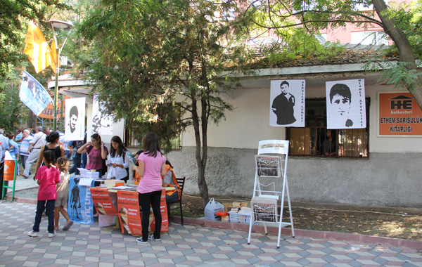Ethem Sarısülük Kütüphanesi