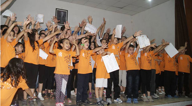 Artvin Ardanuç’ta minik çapulcular sahnede