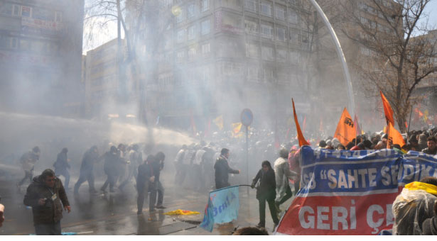 4+4+4 protestosundan 502 kişiye dava