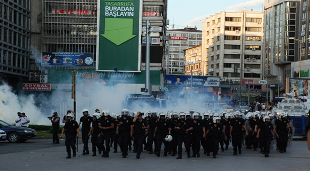 Ankara’nın göbeğinde ‘şüpheli’ işler: Arama, alıkoyma, fişleme