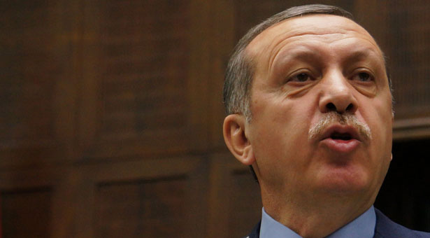 &#8216;Kızlı erkekli aynı evde kalıyorlar, denetleyeceğiz&#8217;