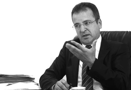 Demokrat Yargı Eşbaşkanı Orhan Gazi Ertekin ile röportaj: 30 soruda yargı savaşı &#8211; Çınar Oskay (Hürriyet)