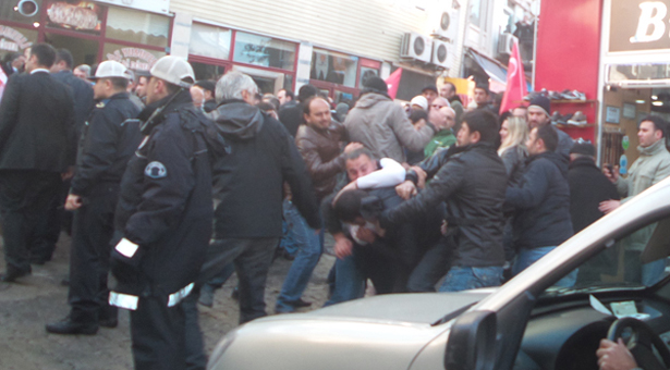 AKP&#8217;liler Artvin&#8217;de yumurtadan kaçamadı