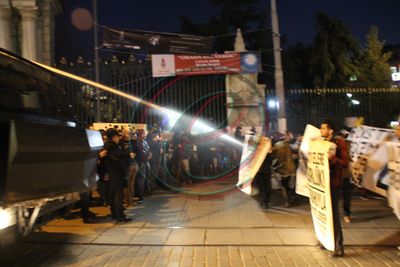 Taksim&#8217;de anmaya polis saldırısı