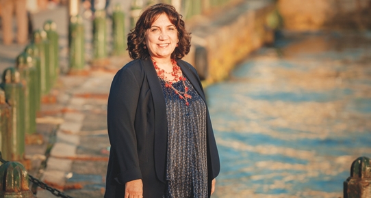 Füsun Demirel: &#8216;Cinsel devrim olmadan, hiçbir şey olmaz&#8217; &#8211; Bahar Çuhadar (Radikal)