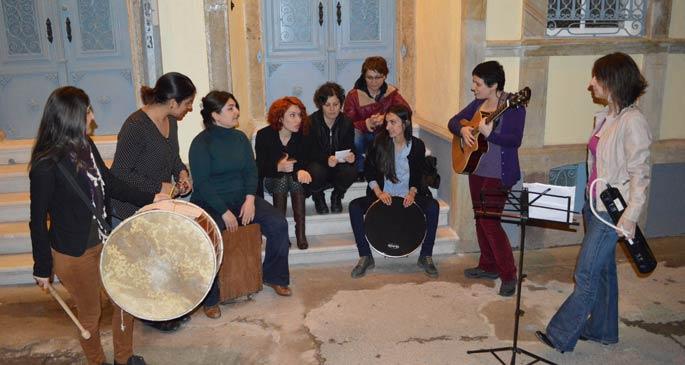 Özgürce ses çıkarmak varlığını duyurmaktır &#8211; Öznur Oğuz&#8217;un melodiKA grubu ile söyleşisi (Evrensel)