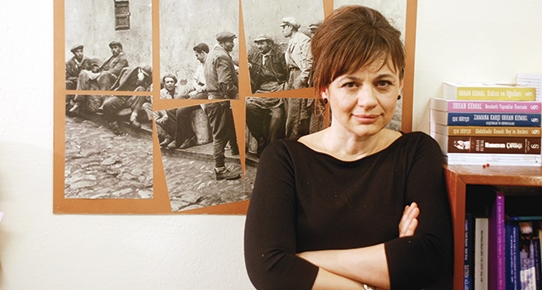 Prof. Gamze Yücesan Özdemir: &#8216;Neoliberal İslamcılığı bile iyi yapamıyorlar&#8217; &#8211; Ezgi Başaran (Radikal)