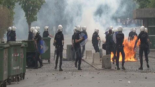 Soma ve Berkin için yürüyen ODTÜ’lülere polis saldırdı