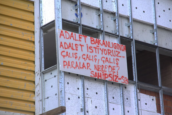 Sahipsiz-Sen: Dünyanın en büyük sendikası &#8211; M. Ender Öndeş (Özgür Gündem)