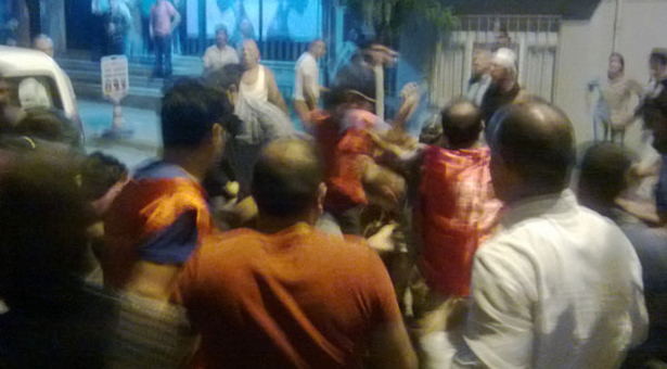 Sefaköy’de gerici çetelerden devrimcilere saldırı