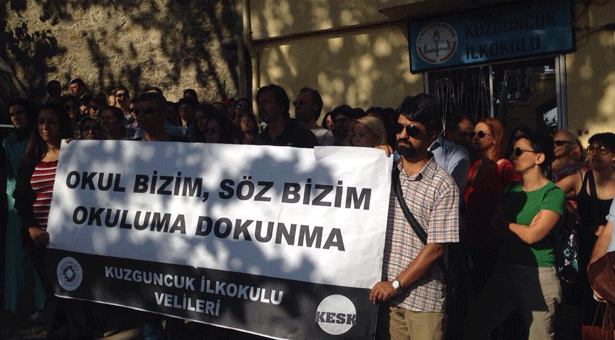 Paşabahçe Ortaokulu &#8216;okuluma&#8217;, Kuzguncuk Lisesi &#8216;müdürüme dokunma&#8217; dedi