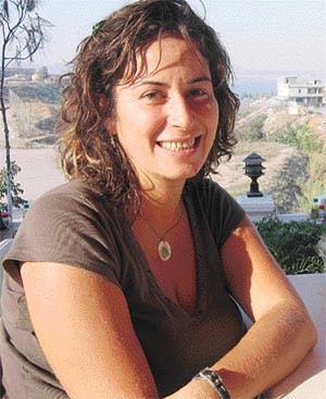 Suzan Samancı’yla edebiyat ve yabancılaşma üzerine söyleşi – Hülya Yetişen (kurdistan-post.eu)