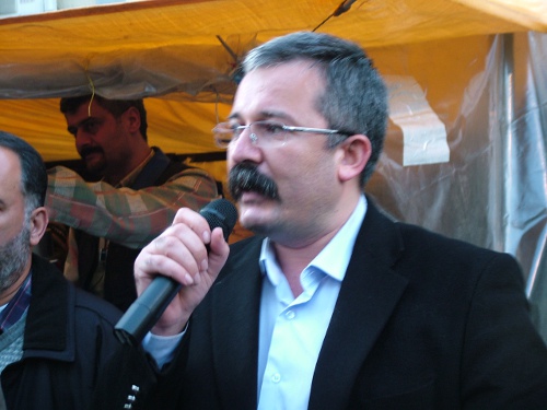 PYD emperyalizmle işbirliği mi yapıyor? - Rıdvan Turan (Özgür Gündem)