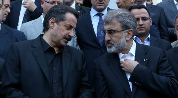 AKP&#8217;li eller kalktı iki Bakan hakkında gensoru reddedildi