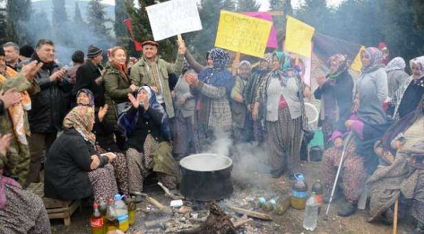 Kemalpaşa köylüsünün direndiği taş ocağına yürütmeyi durdurma