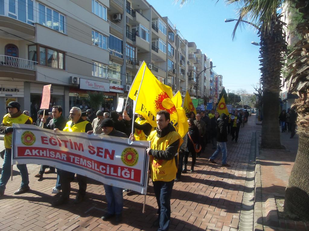 Akhisar’da ‘Erdoğan’a hakaret’ iddiasıyla bir tutuklama daha