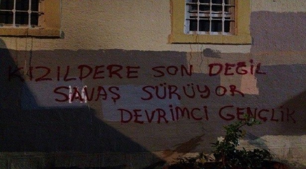 Devrimci Gençlik: &#8216;ON&#8217;ların yolunda vardık varız varolacağız&#8217;
