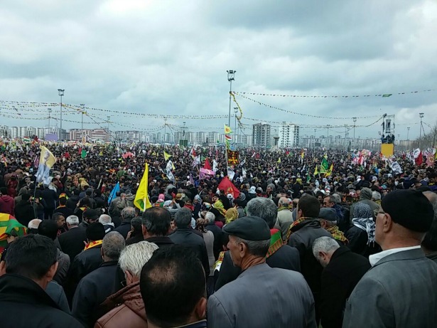 diyarbakir_newroz_2015_11