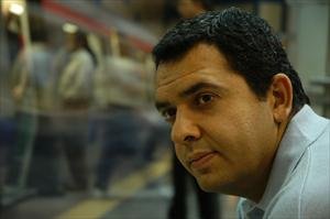 Hilmi Yarayıcı&#8217;dan yandaşlara yanıt: Kalemlerinden kan damlıyor