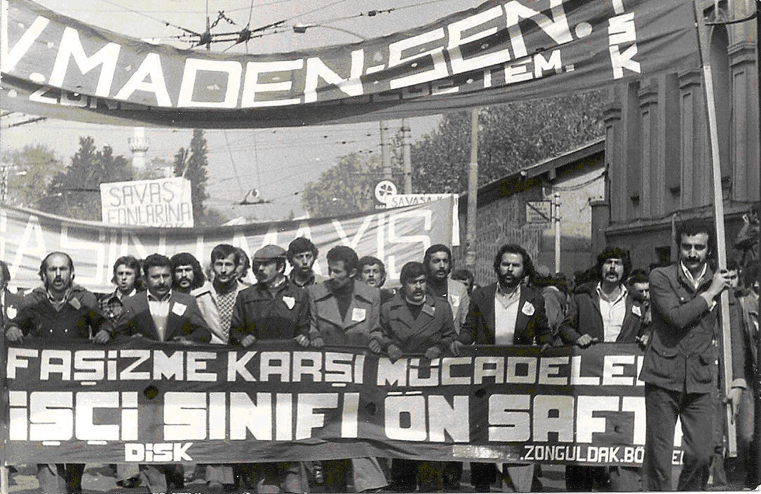 Babam ve 1 Mayıs  &#8211; Yasemin Çakıcı