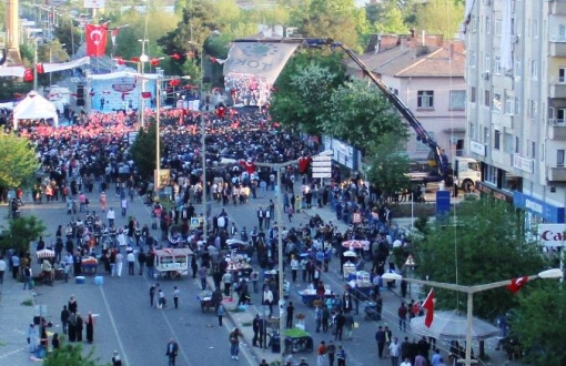 Erdoğan’ın zayıf Diyarbakır mitingi – Vecdi Erbay (bianet.org)