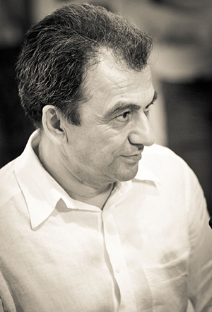 ‘Savaş kurbanlarının yaşam konvoyları’ – Tarık Demirkan
