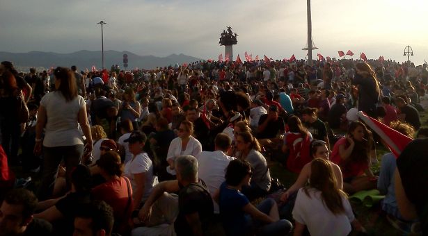 İzmir&#8217;de iki sene sonra 94 kişiye tek sayfa iddianame ile Gezi davası