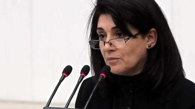 Leyla Zana: &#8216;Ölümler durmazsa ölüm orucuna başlayacağım&#8217;