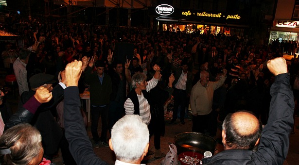 Tuzluçayır halkı katliamın birinci haftasında sokakta: &#8216;Katilleri tanıyoruz, hesap soracağız&#8217;