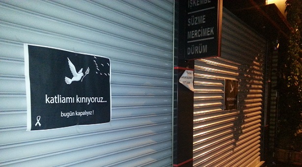 Kadıköy esnafı Ankara için kepenk kapattı