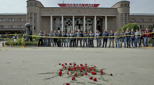 Ankara Katliamı&#8217;nın ikinci haftasında yine Tren Garı&#8217;nda