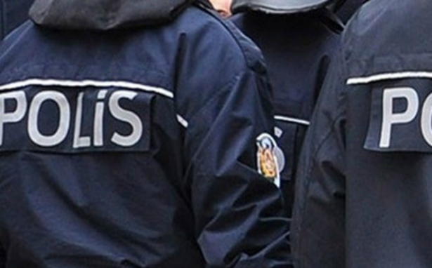 Çanakkale’de polis baskınları 14 gözaltı, delil film festivali CD&#8217;si