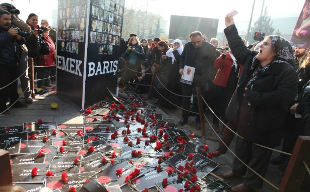 Katliamın üçüncü ayında meydanlara: &#8216;Unutturmayacağız&#8217; (İl il eylemler)