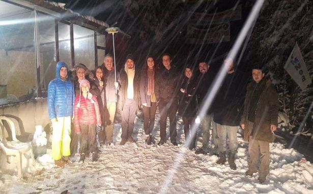 1800 rakımda kar altında: &#8220;Kar kış fark etmez Cerattepe geçilmez!&#8221;