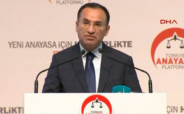 Kadınlardan Bekir Bozdağ&#8217;a: &#8216;Uyuşmazlık değil şiddet&#8217;