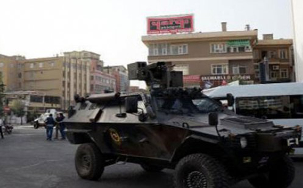 Sur&#8217;da bir jandarma özel harekatçı yaşamını yitirdi