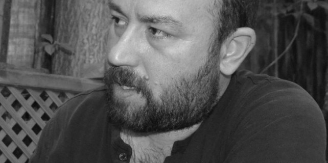 Gazeteci Hayri Tunç&#8217;a ilk duruşmasında tahliye