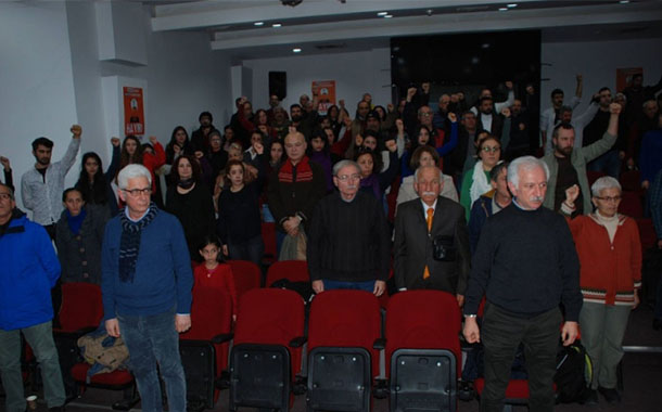 İzmir Halkevleri: Diktatörlüğe ve tek adamlığa “hayır”