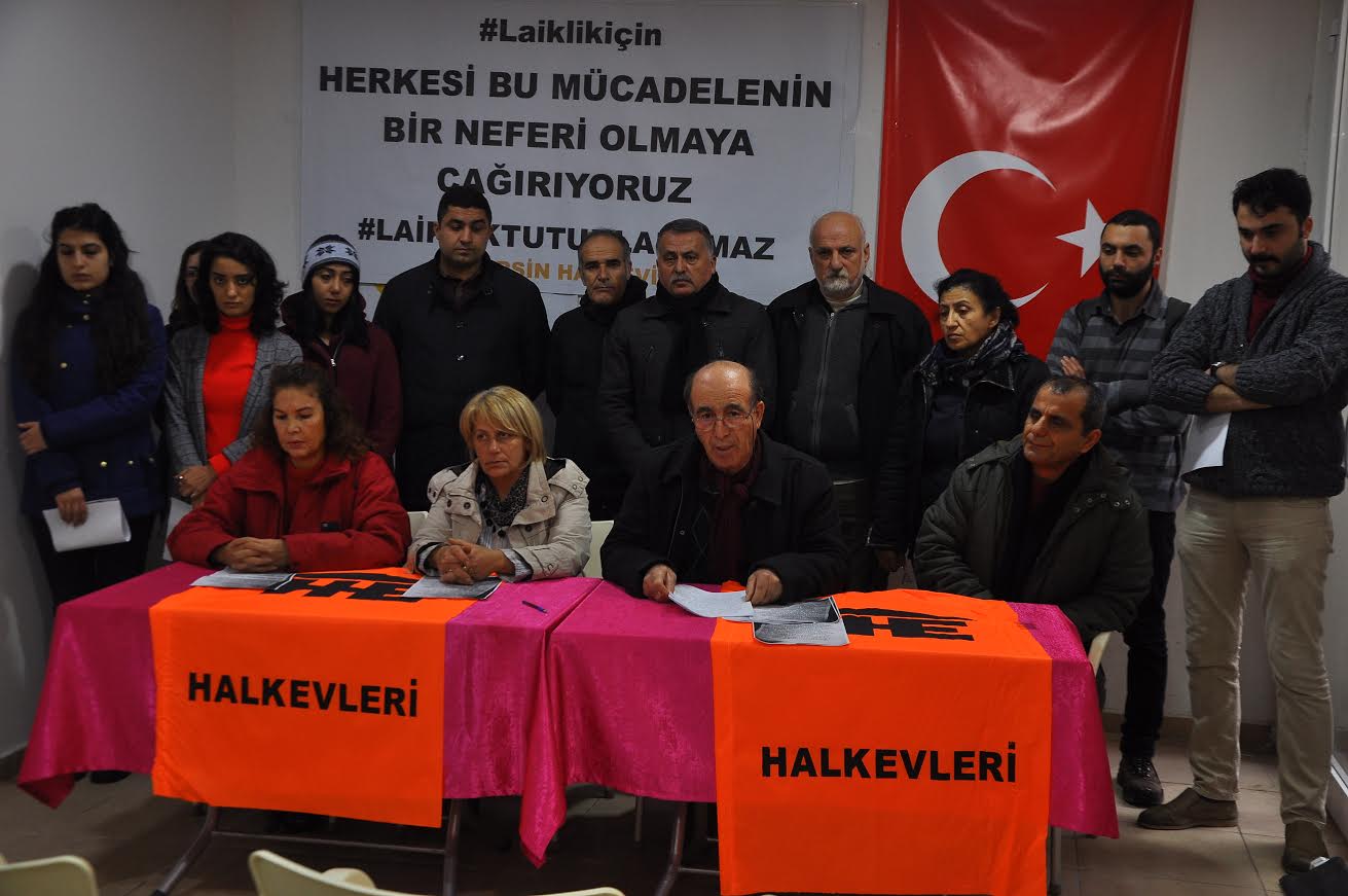 Mersinliler, Okmeydanı&#8217;ndan yükselen çağrıyı yineledi: Laiklik için mücadeleye