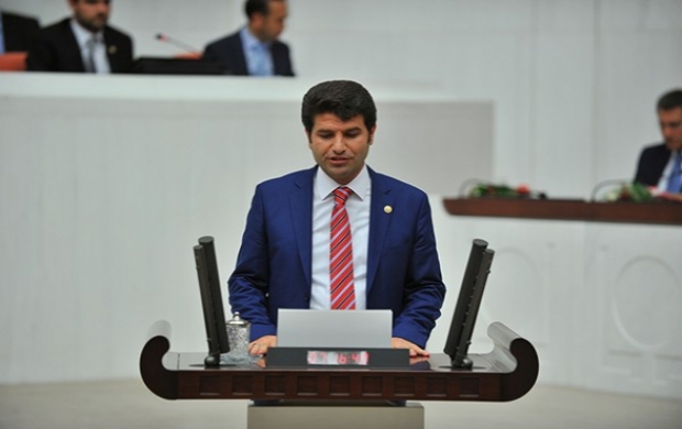 HDP Batman Milletvekili Mehmet Ali Aslan gözaltına alındı