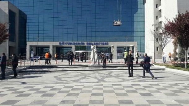 Ankara Büyükşehir Belediyesi&#8217;ne &#8220;ByLock&#8221; operasyonu